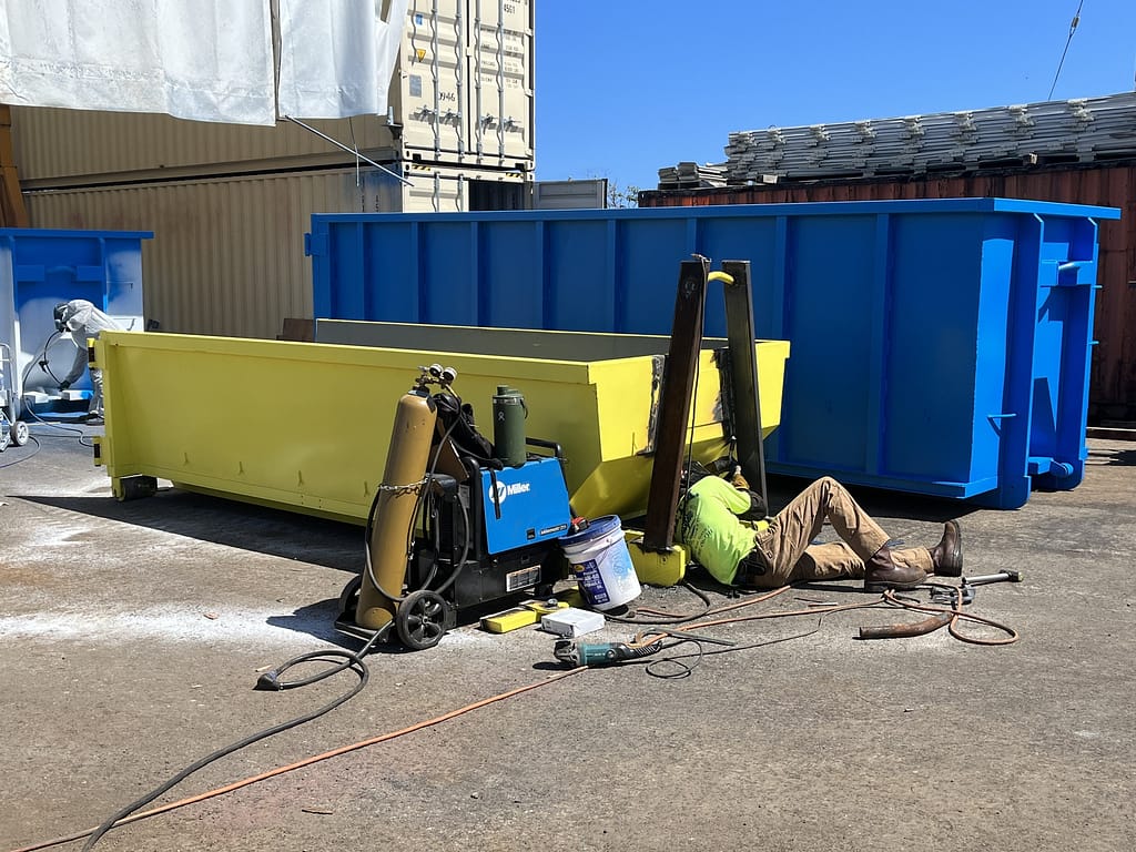 10 Yard Roll Off Bins - Hook Lift Dumpster System